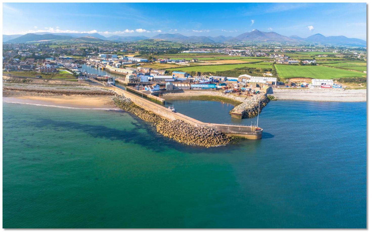 Cosy Couples Retreat At The Coop With Hot Tub Villa Kilkeel Dış mekan fotoğraf