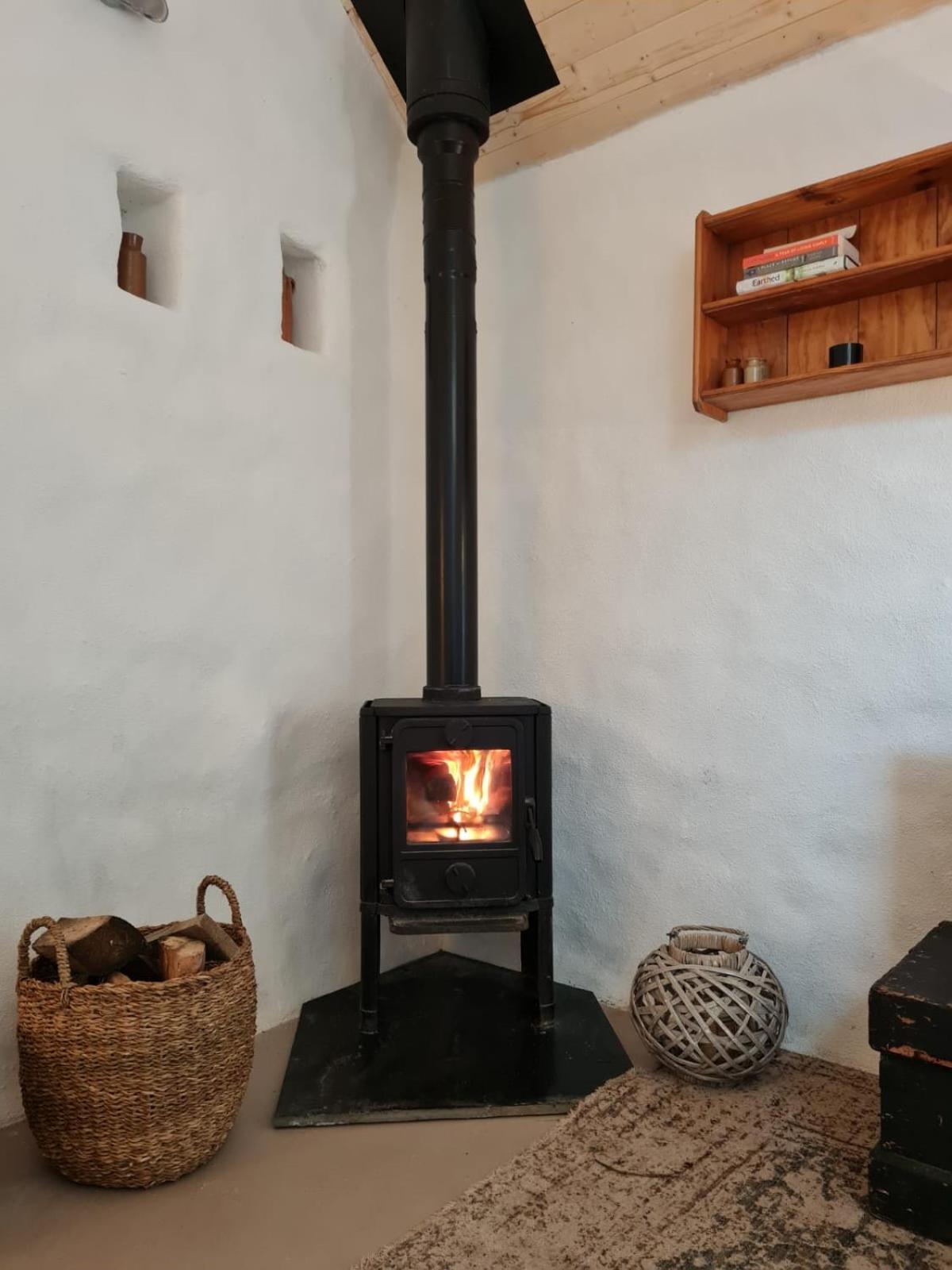 Cosy Couples Retreat At The Coop With Hot Tub Villa Kilkeel Dış mekan fotoğraf